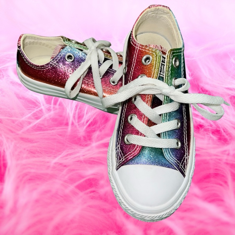Converse Low Rainbow Sneakers Size 11